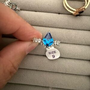 Dazzling Blue and Silver Women's Ring